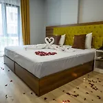 Hotel Caykara Park